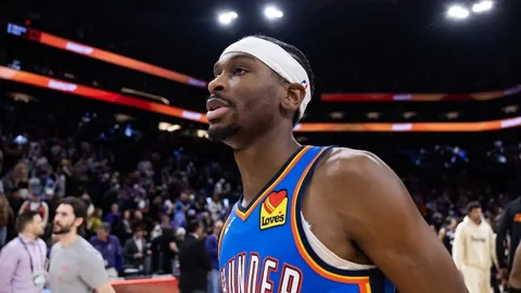 吉滕斯德甲赛场巧射得分，球队领先优势扩大